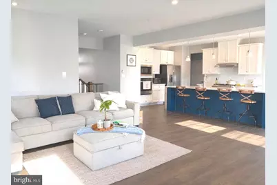 711 Canal Town Street, Brunswick, MD 21716 - Photo 6