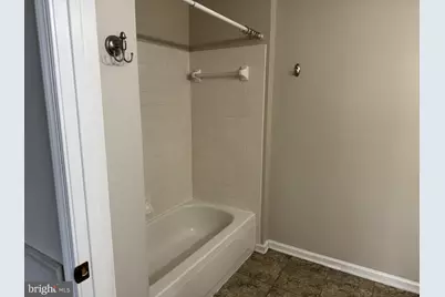 5650 Wade Court #B, Frederick, MD 21703 - Photo 8