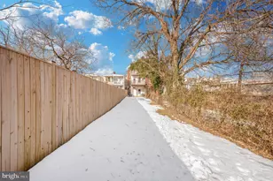 230 S Market St, Frederick, MD 21701 - Photo 16