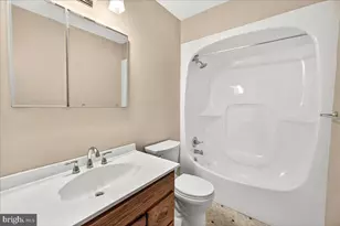 423 Banksia Dr, Frederick, MD 21701 - Photo 14