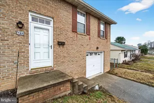 423 Banksia Dr, Frederick, MD 21701 - Photo 4