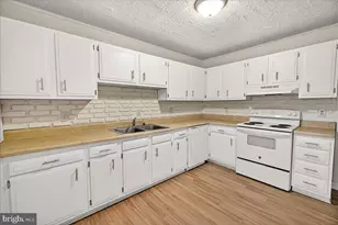 423 Banksia Dr, Frederick, MD 21701 - Photo 10