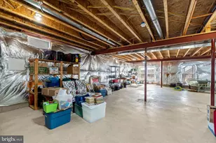 1106 Lakin Dr, Frederick, MD 21702 - Photo 34