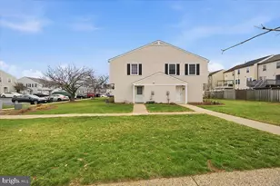 1228 Danielle Dr, Frederick, MD 21703 - Photo 2