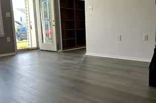 1236 Danielle Dr, Frederick, MD 21703 - Photo 4