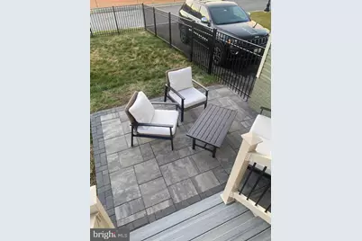 1717 Evansberry Dr, Frederick, MD 21701 - Photo 2