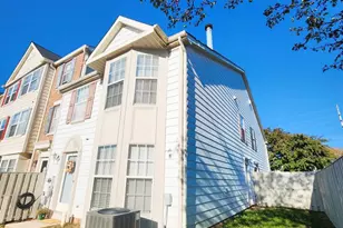 557 Cascade Way, Frederick, MD 21703 - Photo 2