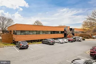 7215 Corporate Ct, Frederick, MD 21703 - Photo 2