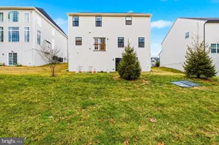 2758 Hillfield Dr, Frederick, MD 21702 - Photo 46