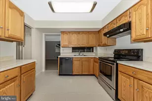 2765 Loch Haven Dr, Ijamsville, MD 21754 - Photo 10