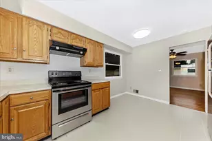 2765 Loch Haven Dr, Ijamsville, MD 21754 - Photo 12