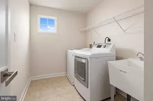 13621 Primavera Dr, Mount Airy, MD 21771 - Photo 32