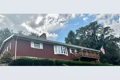 7321 Parkview Drive, Frederick, MD 21702 - Photo 2