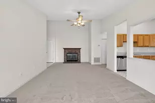 6409 Weatherby Ct, Frederick, MD 21703 - Photo 4