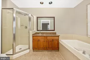 1012 Dulaney Mill Dr, Frederick, MD 21702 - Photo 20