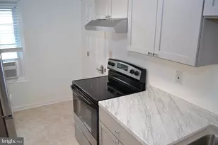 127 N Market St, Frederick, MD 21701 - Photo 8