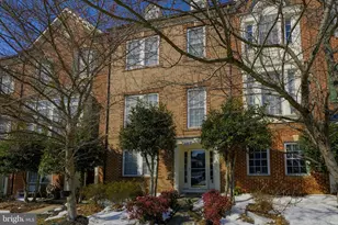 3932 Shawfield Ln, Frederick, MD 21704 - Photo 2