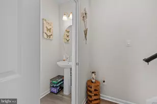 477 Tiller St, Frederick, MD 21701 - Photo 6