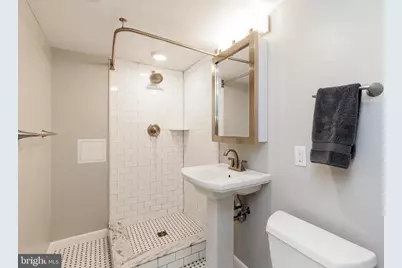 316 E 3rd Street E, Frederick, MD 21701 - Photo 54