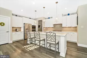 2821 Camomile Drive E, Frederick, MD 21704 - Photo 10