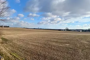 8906 Stauffer Rd, Walkersville, MD 21793 - Photo 2