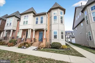 615 Blandwood Rd, Frederick, MD 21701 - Photo 2