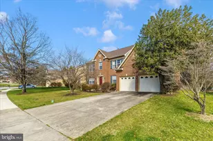 5319 St Mawes Ct, Frederick, MD 21703 - Photo 2