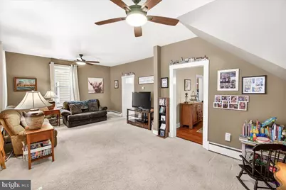 19 N Carroll Street, Thurmont, MD 21788 - Photo 6