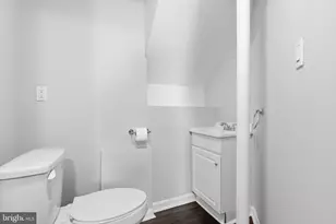 213 Wintergreen Ln, Brunswick, MD 21716 - Photo 16