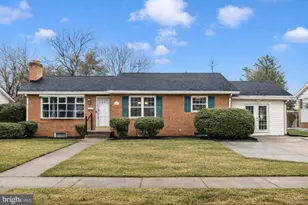 273 Wyngate Dr, Frederick, MD 21701 - Photo 2