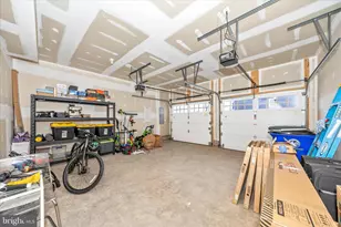 2805 Hillfield Dr, Frederick, MD 21702 - Photo 32