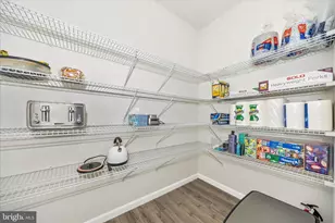 2805 Hillfield Dr, Frederick, MD 21702 - Photo 14