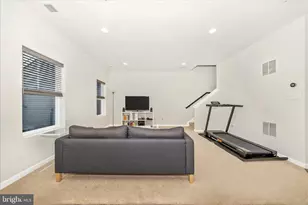 2805 Hillfield Dr, Frederick, MD 21702 - Photo 18