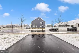 2805 Hillfield Dr, Frederick, MD 21702 - Photo 36