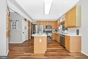 2033 Burnside Dr, Frederick, MD 21702 - Photo 12