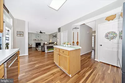 2033 Burnside Drive, Frederick, MD 21702 - Photo 10