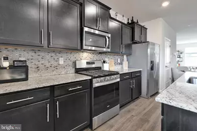 457 Tiller St, Frederick, MD 21701 - Photo 4