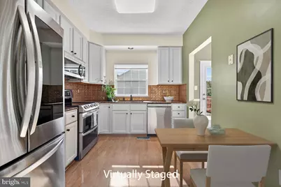 2022 Sumner Drive, Frederick, MD 21702 - Photo 4