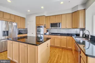 9657 Atterbury Ln, Frederick, MD 21704 - Photo 6