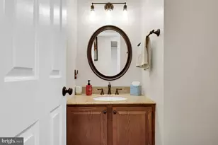 204 Oakmanor Way, Walkersville, MD 21793 - Photo 16