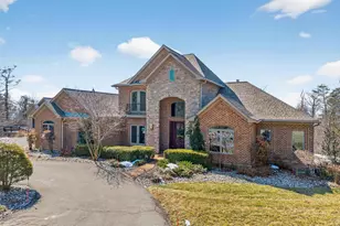 4803 Smokey Ct, Frederick, MD 21702 - Photo 2