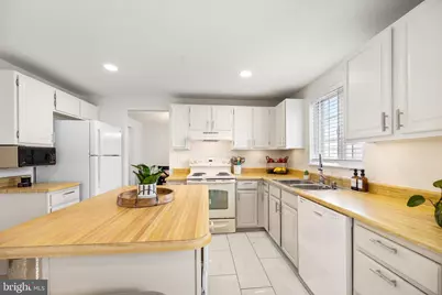 1811 Rustic Hill Court, Frederick, MD 21702 - Photo 6