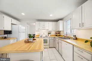 1811 Rustic Hill Ct, Frederick, MD 21702 - Photo 6