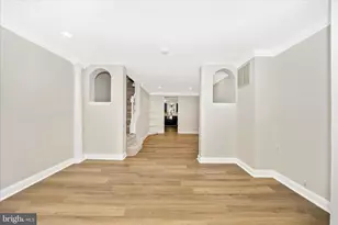 29 Winchester St, Frederick, MD 21701 - Photo 8