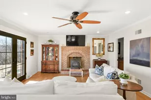 3919 Wistman Ln, Myersville, MD 21773 - Photo 16