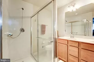 410 Pemberton Park Ln, Frederick, MD 21703 - Photo 4