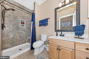 2520 Waterside Dr, Frederick, MD 21701 - Photo 52