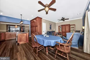 2520 Waterside Dr, Frederick, MD 21701 - Photo 30