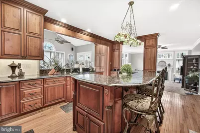 6434 Bellevue Place, Frederick, MD 21701 - Photo 18