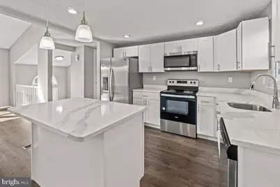 6592 Whetstone Drive, Frederick, MD 21703 - Photo 4